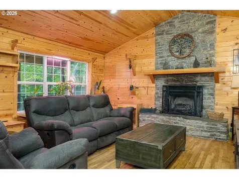 10256 Ridge View Terrace Birkenfeld OR 97016