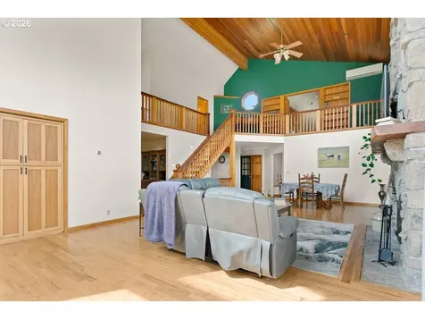 41114 SW Fort Hill Road Willamina OR 97396