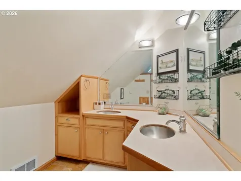 41114 SW Fort Hill Road Willamina OR 97396