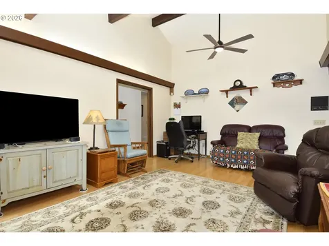 18190 Davis Street Sandy OR 97055
