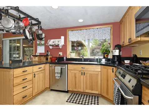 18190 Davis Street Sandy OR 97055