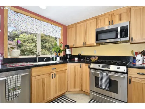 18190 Davis Street Sandy OR 97055