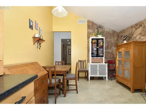 18190 Davis Street Sandy OR 97055