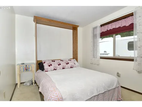 18190 Davis Street Sandy OR 97055