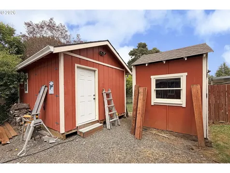 18190 Davis Street Sandy OR 97055