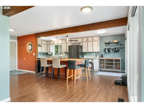 47645 E Columbia River Highway Corbett OR 97019
