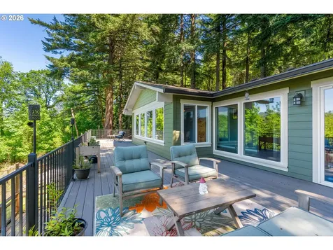 47645 E Columbia River Highway Corbett OR 97019