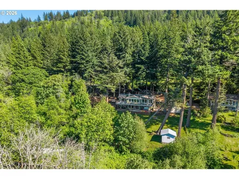 47645 E Columbia River Highway Corbett OR 97019