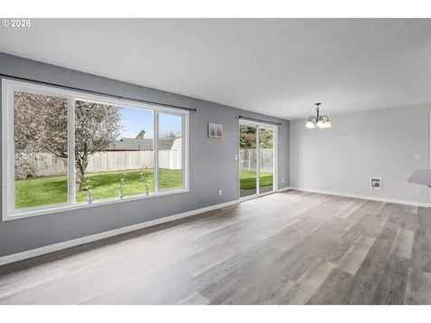 127 SW Poplar Court Mcminnville OR 97128
