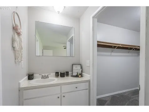 127 SW Poplar Court Mcminnville OR 97128