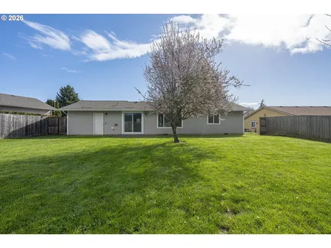 127 SW Poplar Court Mcminnville OR 97128