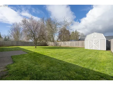 127 SW Poplar Court Mcminnville OR 97128
