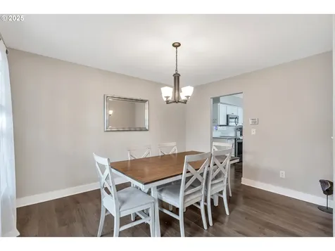 5990 SW Menlo Drive Beaverton OR 97005