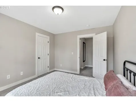 5990 SW Menlo Drive Beaverton OR 97005