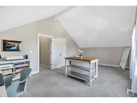 5990 SW Menlo Drive Beaverton OR 97005