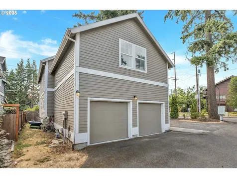 5990 SW Menlo Drive Beaverton OR 97005