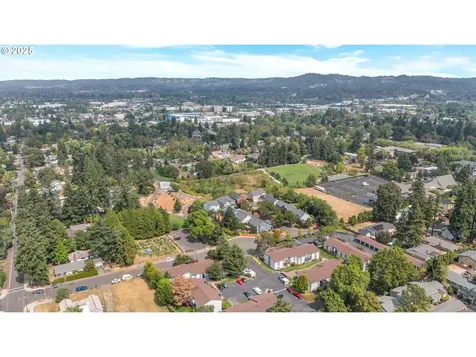 5990 SW Menlo Drive Beaverton OR 97005