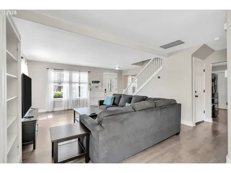5990 SW Menlo Drive Beaverton OR 97005