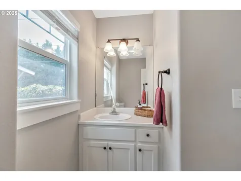 5990 SW Menlo Drive Beaverton OR 97005