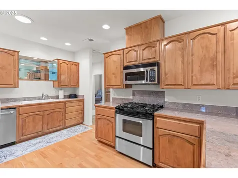 233 Keystone Way Eagle Point OR 97524