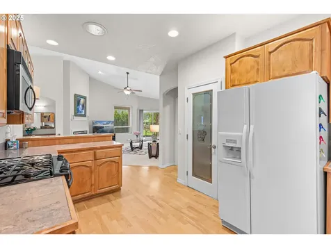 233 Keystone Way Eagle Point OR 97524