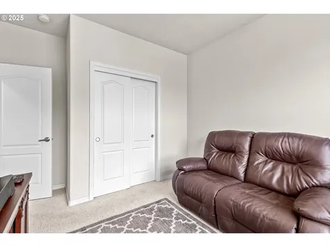 233 Keystone Way Eagle Point OR 97524