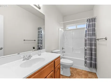 233 Keystone Way Eagle Point OR 97524