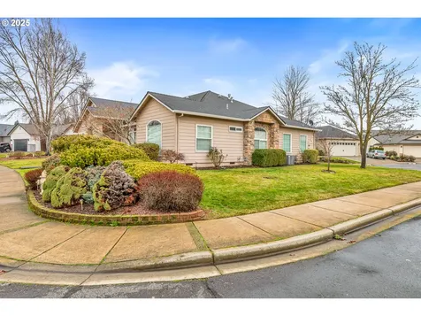 233 Keystone Way Eagle Point OR 97524