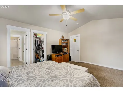 124 NE Megan Drive Estacada OR 97023