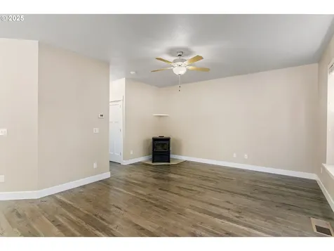 124 NE Megan Drive Estacada OR 97023