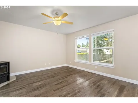 124 NE Megan Drive Estacada OR 97023