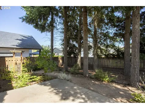 124 NE Megan Drive Estacada OR 97023