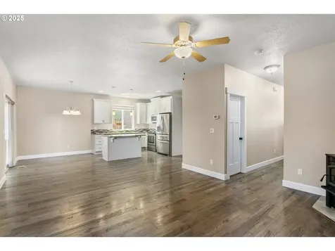 124 NE Megan Drive Estacada OR 97023