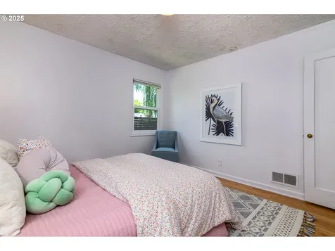 5525 NE 45th Avenue Portland OR 97218