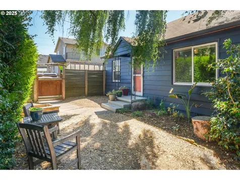 5525 NE 45th Avenue Portland OR 97218