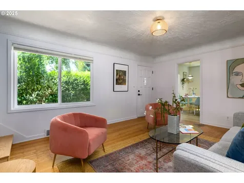 5525 NE 45th Avenue Portland OR 97218