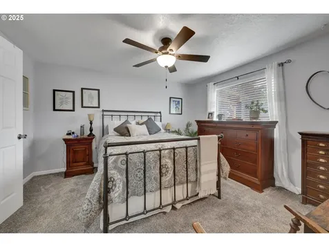958 Bush Lane Creswell OR 97426