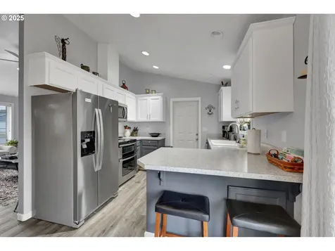 958 Bush Lane Creswell OR 97426