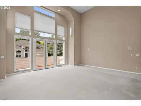 1318 NW Slocum Way Portland OR 97229