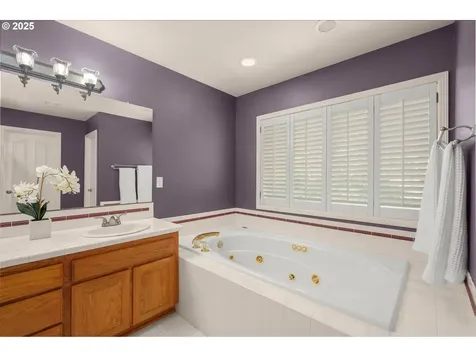 1318 NW Slocum Way Portland OR 97229