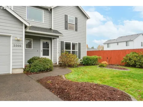 2000 Cougar Avenue SW Albany OR 97321