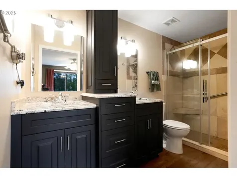 2000 Cougar Avenue SW Albany OR 97321