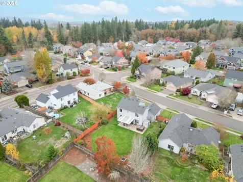 2000 Cougar Avenue SW Albany OR 97321