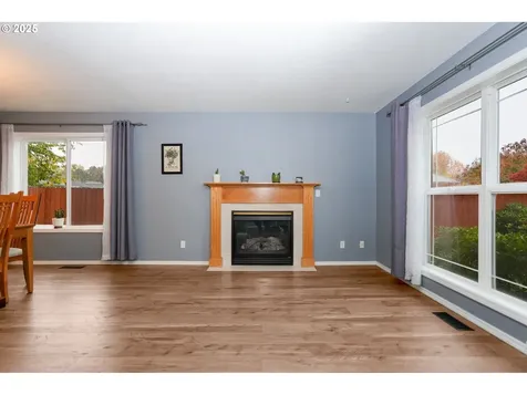 2000 Cougar Avenue SW Albany OR 97321