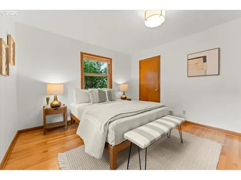 6900 SW 4th Avenue Portland OR 97219