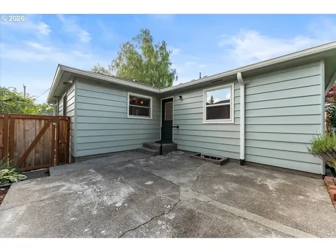 6900 SW 4th Avenue Portland OR 97219