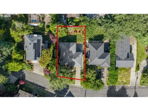 6900 SW 4th Avenue Portland OR 97219