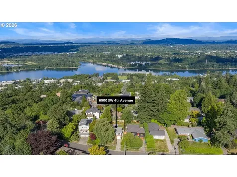 6900 SW 4th Avenue Portland OR 97219