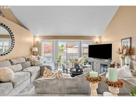 3806 NE 206th Avenue Fairview OR 97024