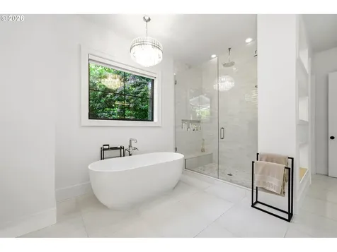 14760 Uplands Drive Lake Oswego OR 97034